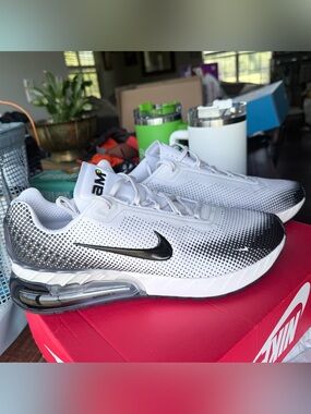 Nike Air Max Phoenix
